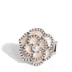 Paparazzi Debonair Delight - White